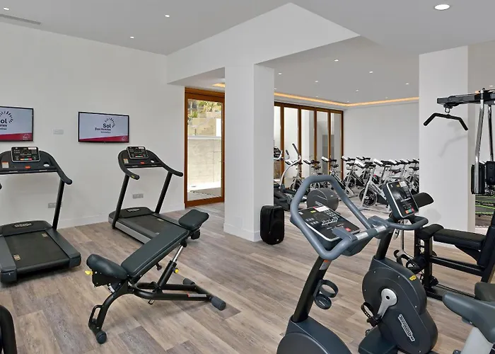 Sol - Don Pablo Готель Торремолінос